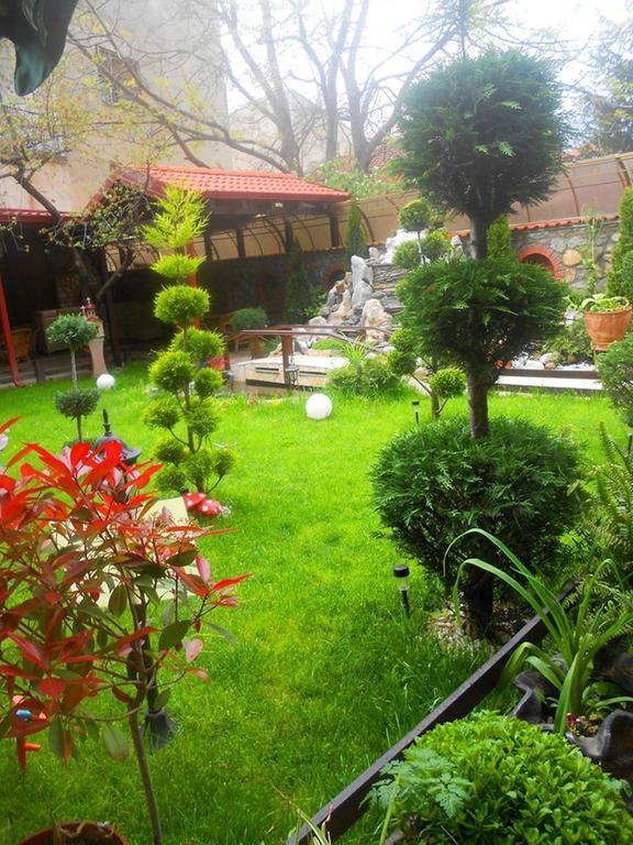 Готель Gala-Garden Бітола Екстер'єр фото